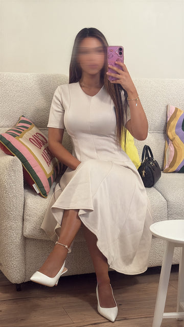 Robe princesse Beige